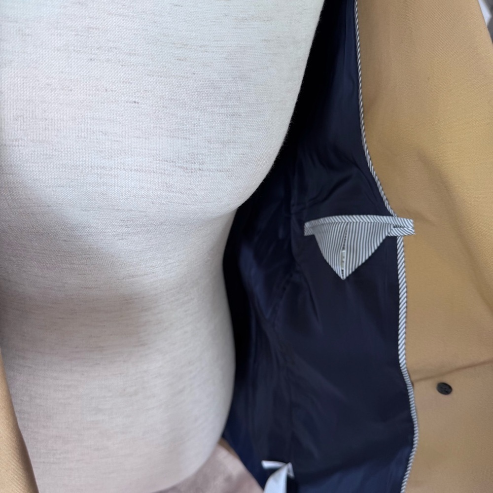 Like new! J. Crew Cropped Icon Belted trench coat Notched Collar - Classic Tan - Picture 7 of 10